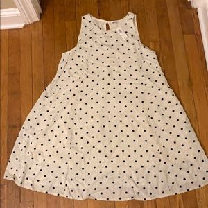 Old Navy White Dress with Black polka dots